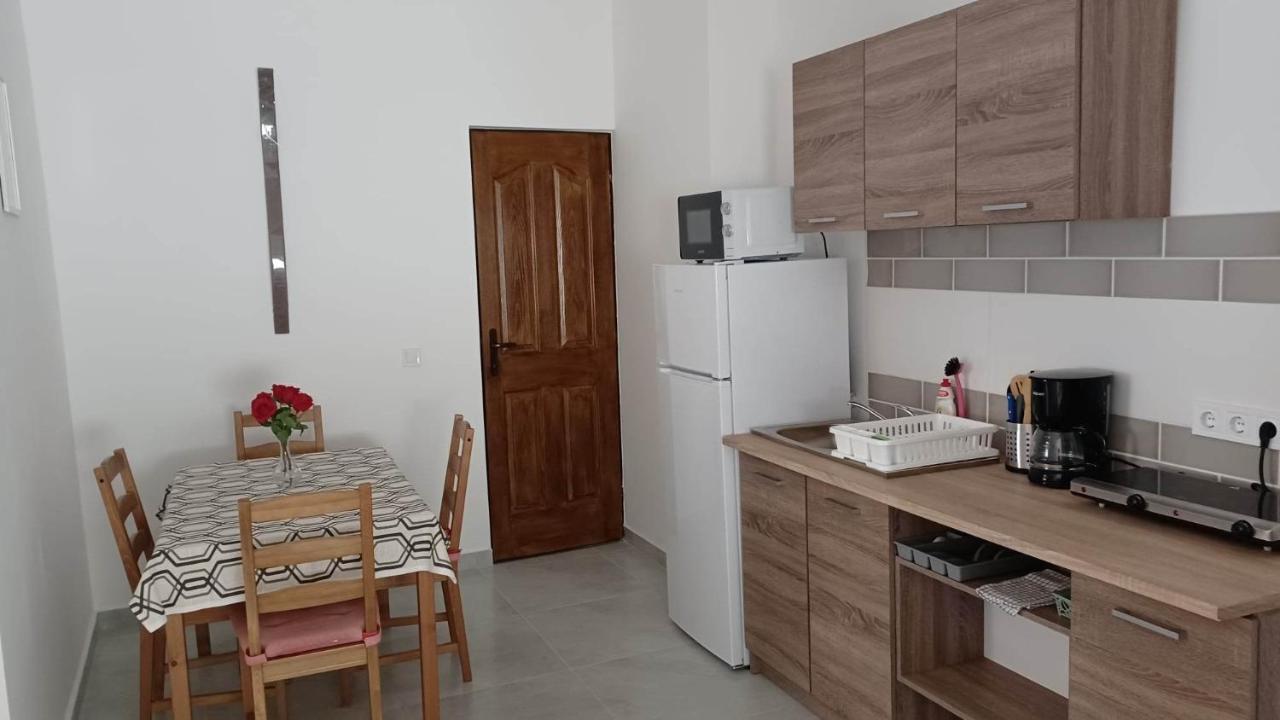 Milla Apartmanok Eger Exterior foto